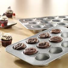 USA Pan Kitchen series 12 Cup Muffin Pan