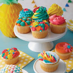 Load image into Gallery viewer, Wilton Cupcake Decorating Set
